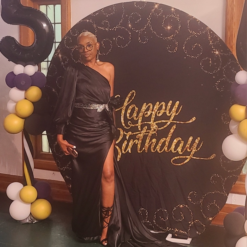 The perfect birthday dress or formal event.